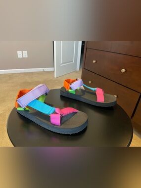 So Good for life sandals